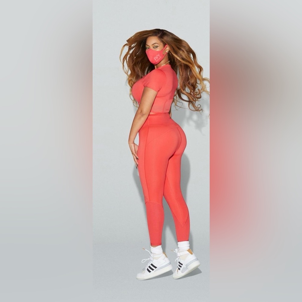 Ivy Park x Adidas Coral Leggings